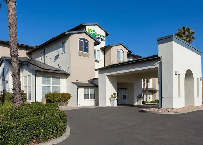 Holiday Inn Express Hotel & Suites Manteca By Ihg